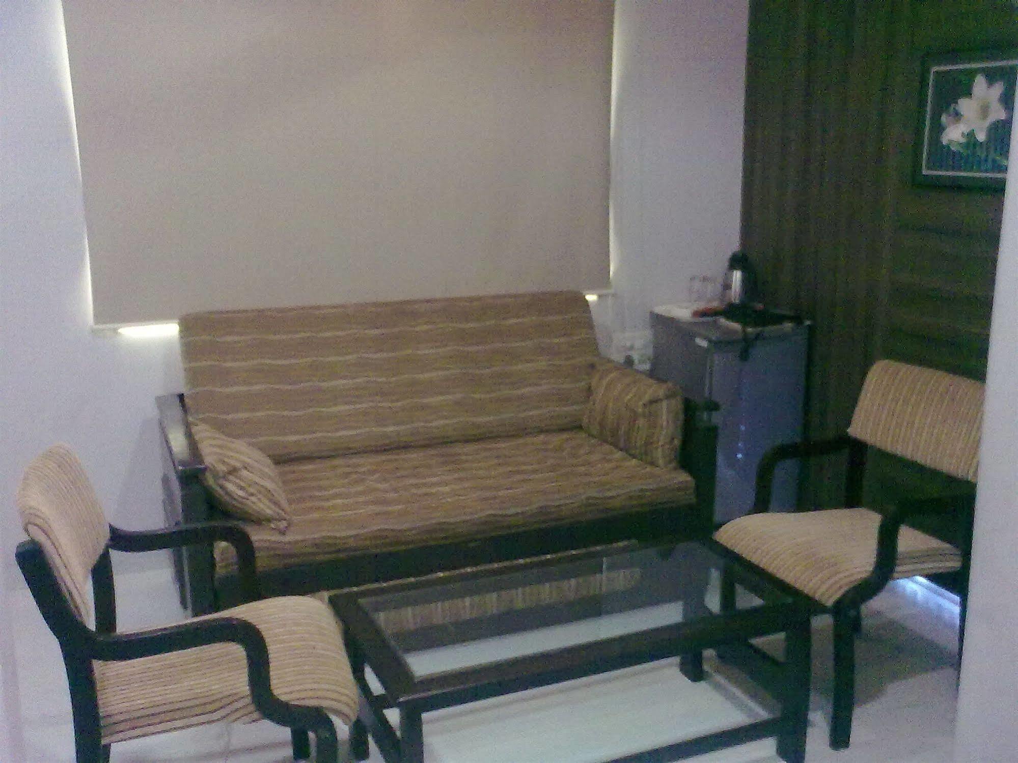 Hotel Tara International 海得拉巴 外观 照片